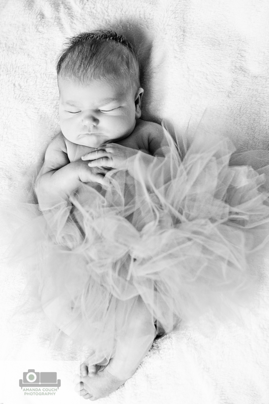 sm Claire_5149-Edit bw