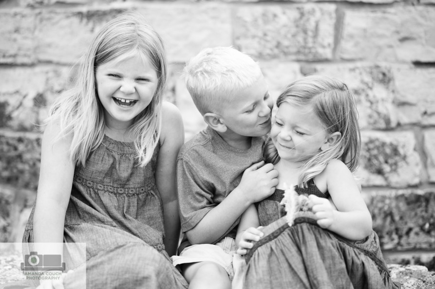 sm DeRosa_6345 bw bw