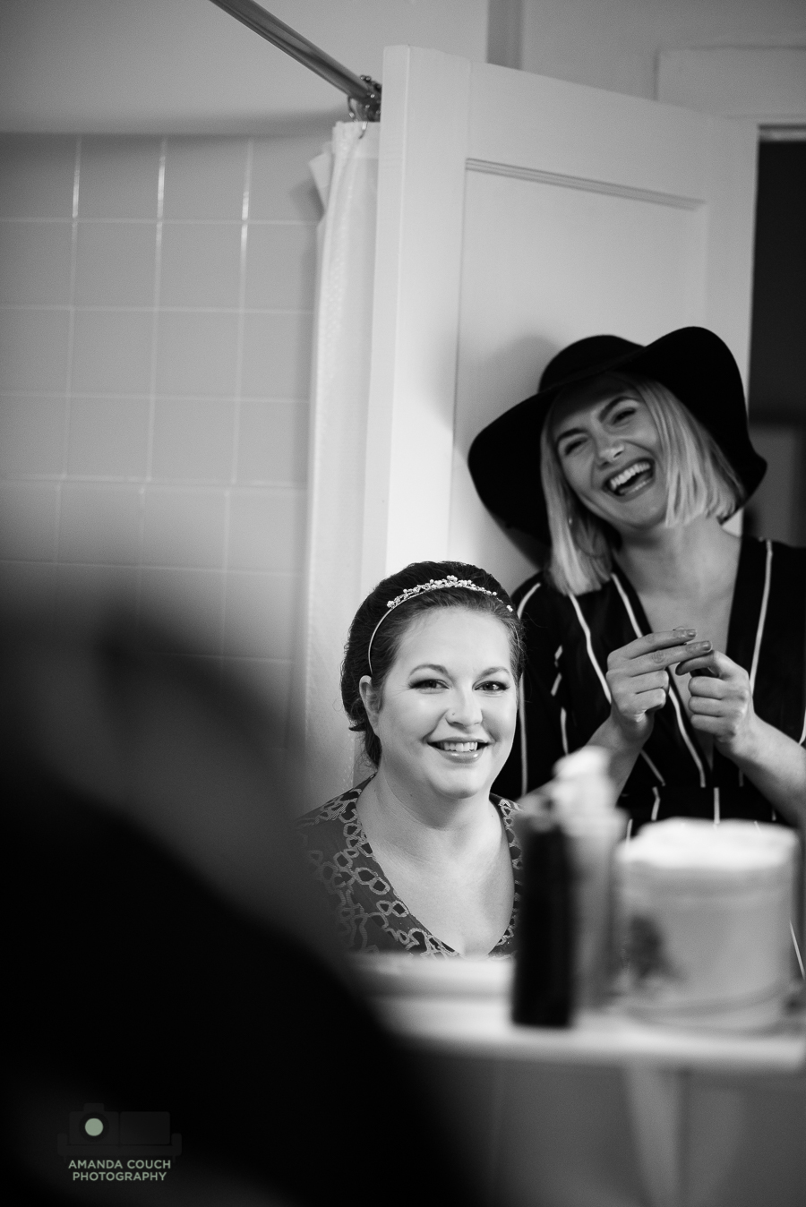 sm Josh + Sarah_7382 bw